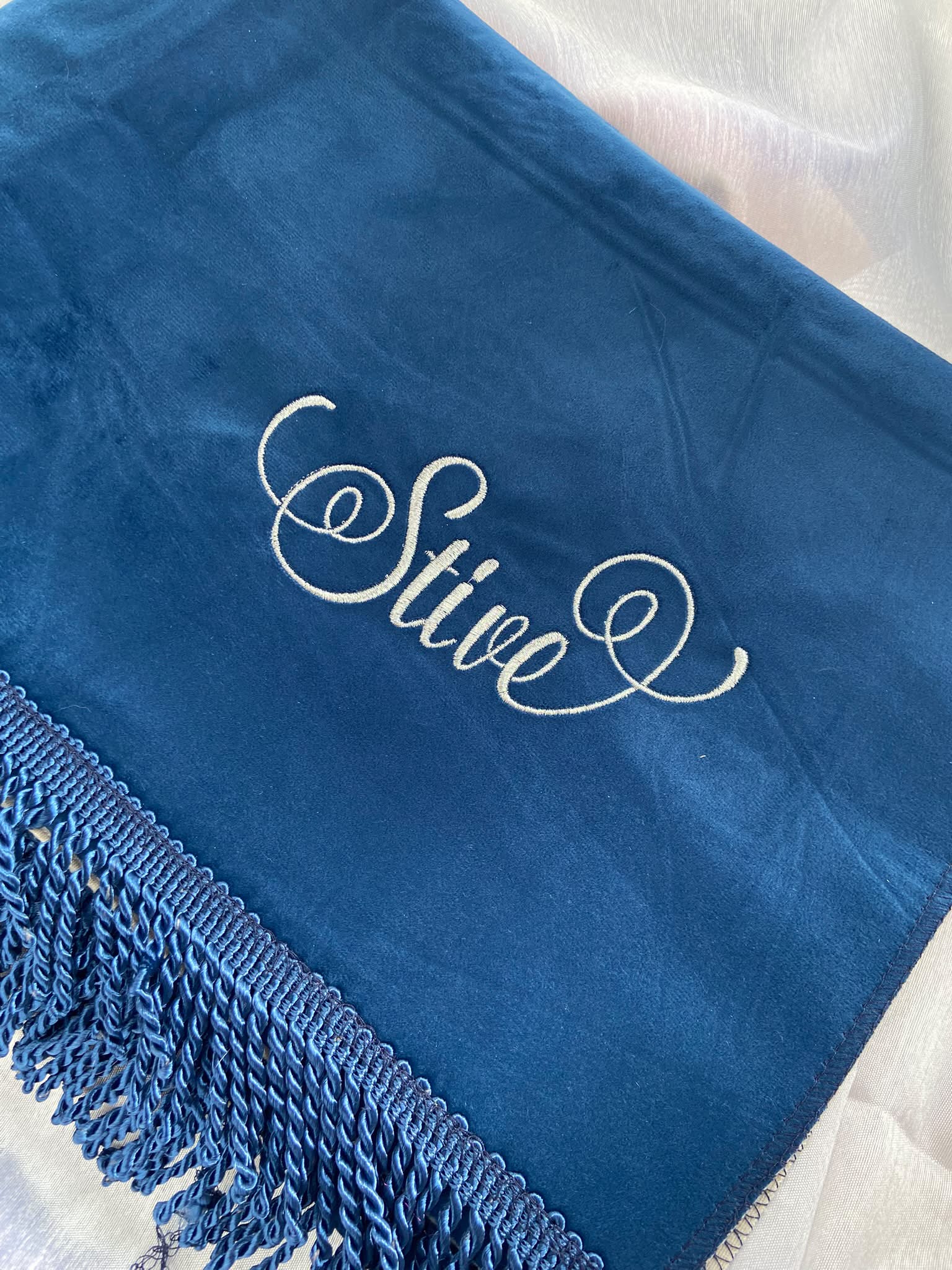 tapis de prière uni brodé